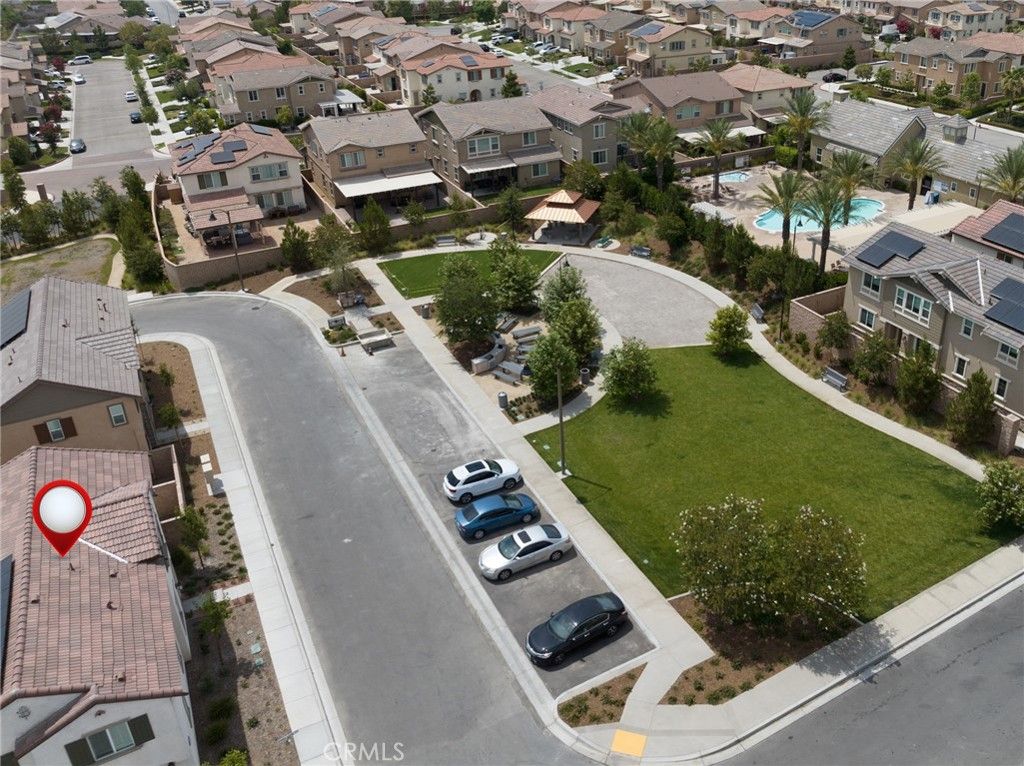 listing image 130727209525306008442