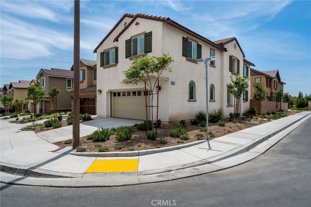 listing image 130720665252907043167
