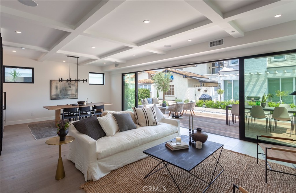 Lido Island (LIDO) - Residential