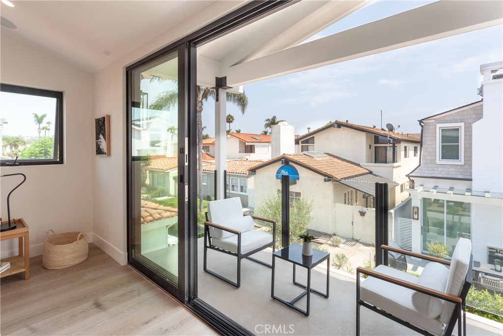 Lido Island (LIDO) - Residential