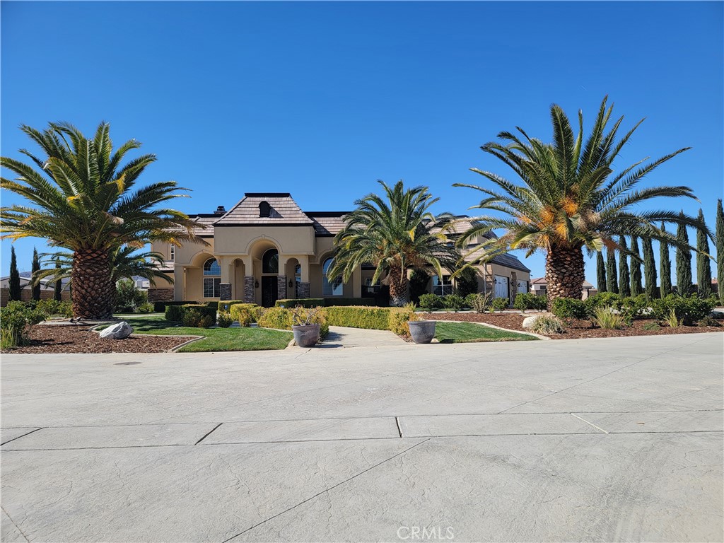 3715 W Avenue M 11