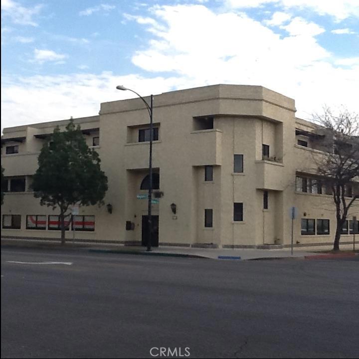 Approx 900 SF office space on 2nd floor of a 3rd story office building. Unit 206 has receptionist area, 3 offices or 2 offices and a conference room. Small copier room. Little kitchenette area. Common restrooms on each floor. Elevator. Covered Parking. Roof top deck for ??