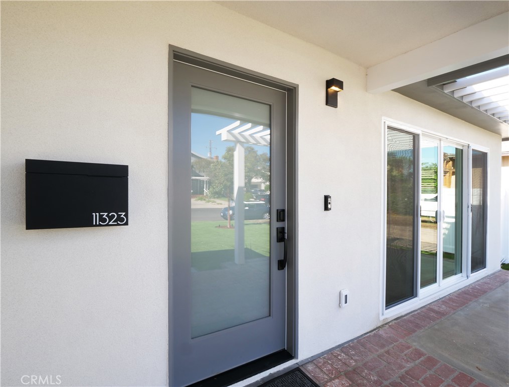 11323 Utopia Avenue