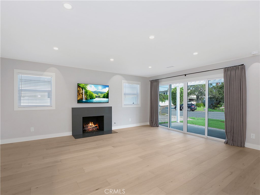 11323 Utopia Avenue