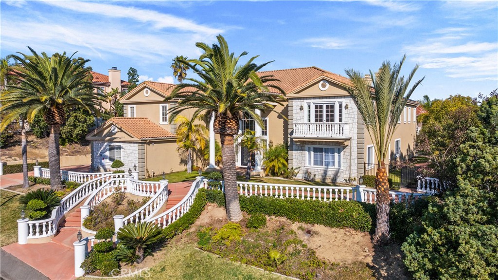 2808 Crystal Ridge Road