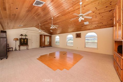 A home in Leona Valley