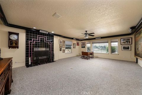 A home in Leona Valley