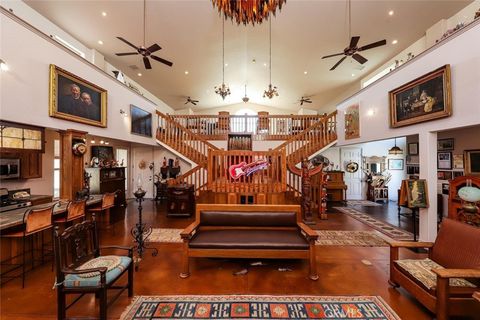 A home in Leona Valley