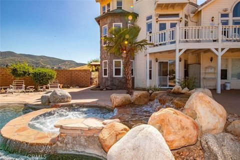 A home in Leona Valley