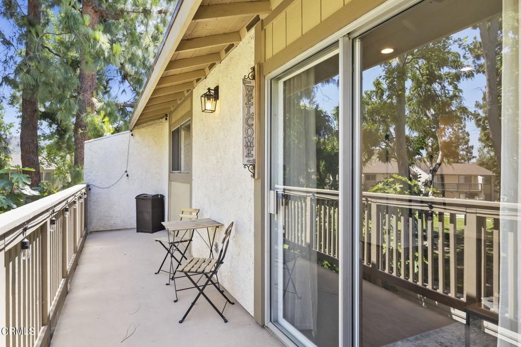 listing image 130721316169170017987