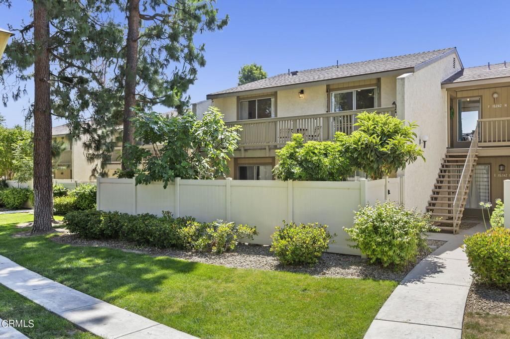 listing image 130726396428093082588