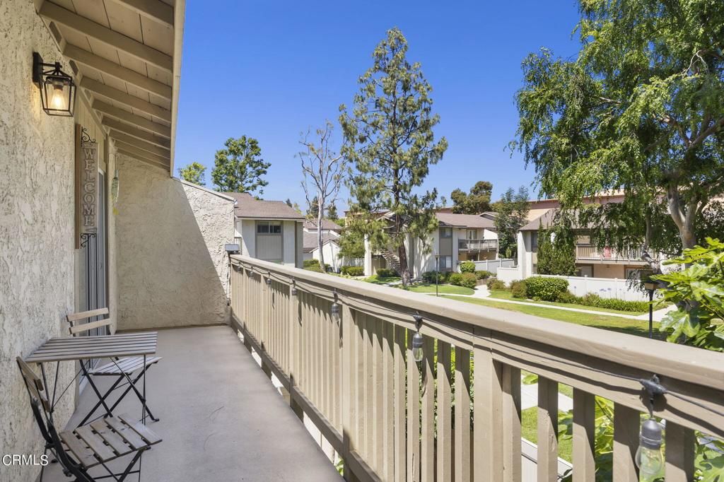 listing image 130720464277727888461
