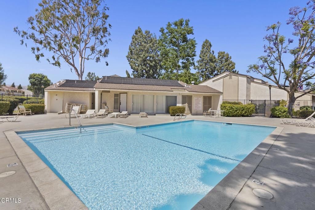 listing image 130729887715623752631