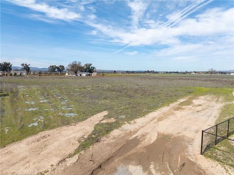 Tiny photo for 5185 Airport Road, Paso Robles, CA 93446 (MLS # NS25043585)