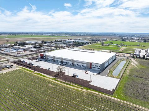 Tiny photo for 5185 Airport Road, Paso Robles, CA 93446 (MLS # NS25043585)