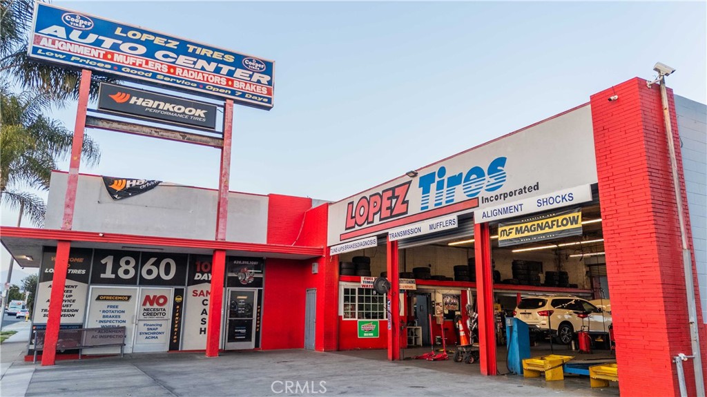 Prime commercial opportunity in La Puente, CA, strategically located near prominent national businesses. This property comprises three separate parcels totaling approximately 17,000 sqft of space on a generous 25,000 sqft lot. Boasting over 30 years of successful operation in the auto repair industry, this established location is ideal for a variety of business ventures. Take advantage of this sought-after location with high visibility and excellent potential. Schedule a viewing today!
The sale includes a comprehensive array of equipment:
- 6 lifts in total
- 2 outdoor lifts, one heavy-duty
- Alignment machine
- Diagnostic machine
- Air conditioning service equipment
- Transmission service tools
- Security camera system