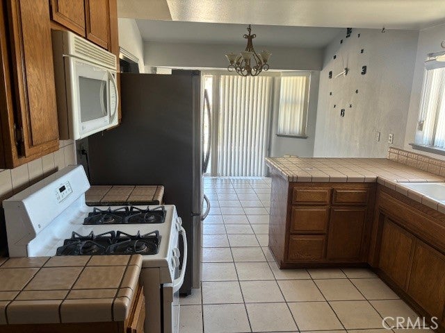 57866 Desert Gold Drive