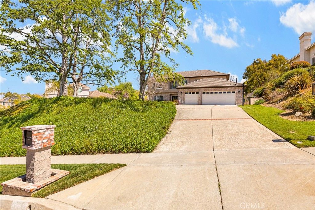 listing image 130727622188248443442