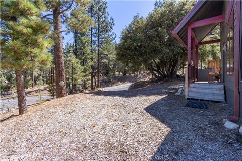 A home in Pine Mountain Club