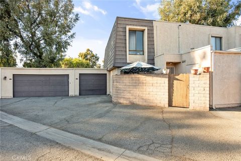 A home in Mission Hills (San Fernando)