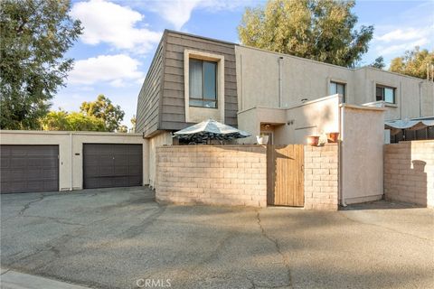 A home in Mission Hills (San Fernando)