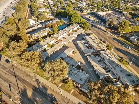 A home in Mission Hills (San Fernando)