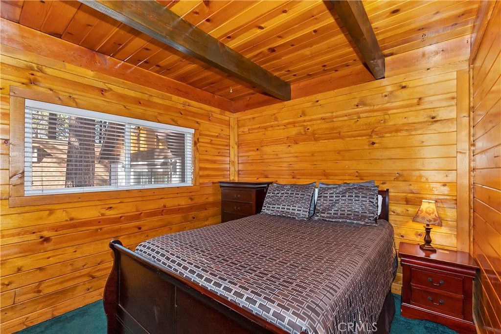 listing image 130724841442687066015