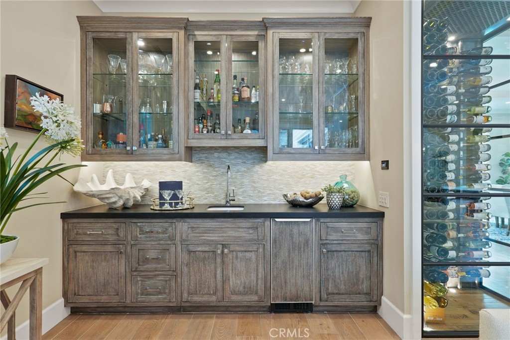 Bayshores (BSHR) - Residential