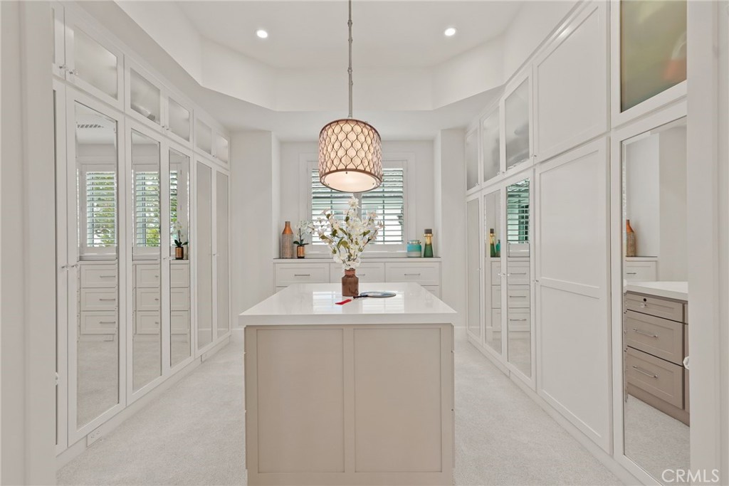 Bayshores (BSHR) - Residential