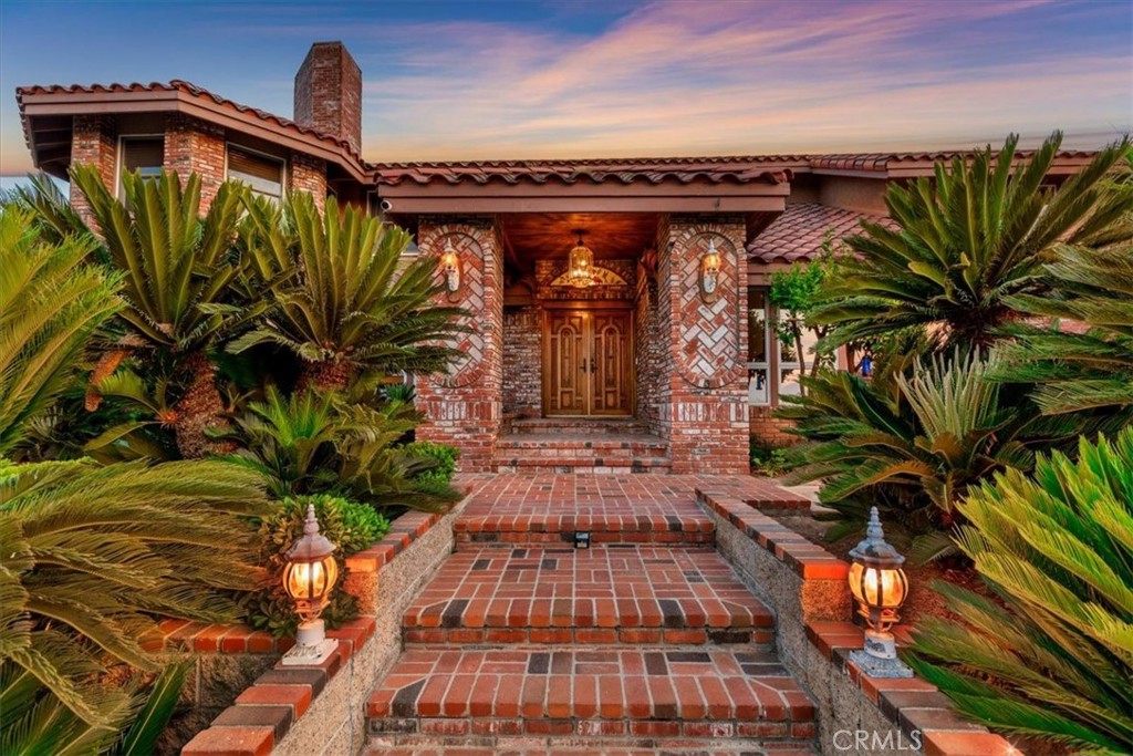 1300 Hidden Springs Drive
