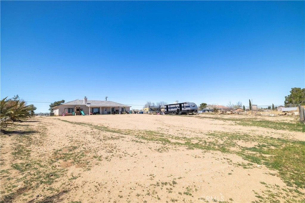 listing image 24