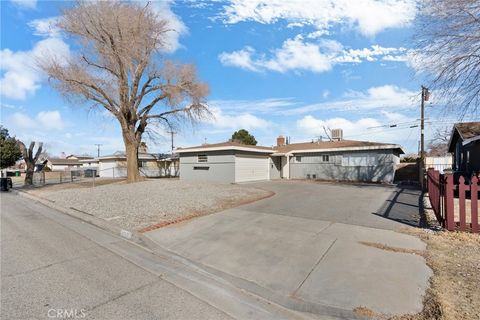 44502 2nd Street E Lancaster CA 93535