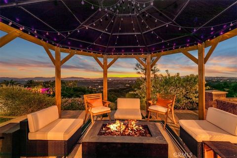 41580 Parado Del Sol Dr Temecula CA 92592