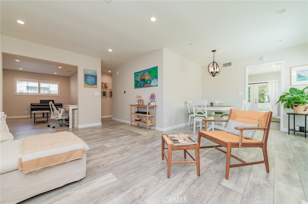 14912 Burnham Circle