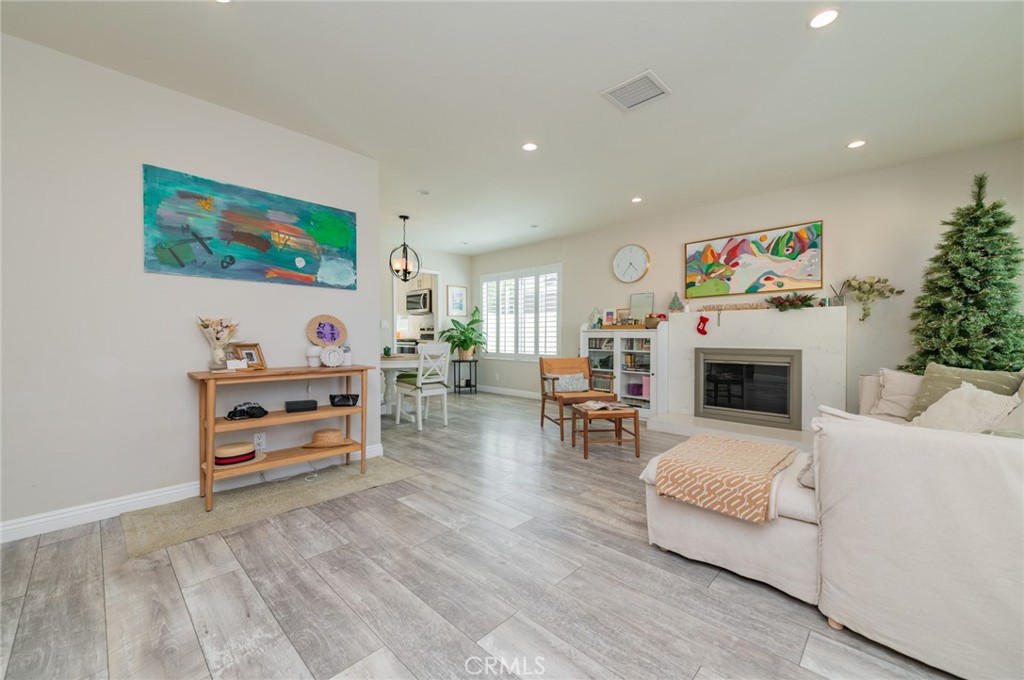 14912 Burnham Circle