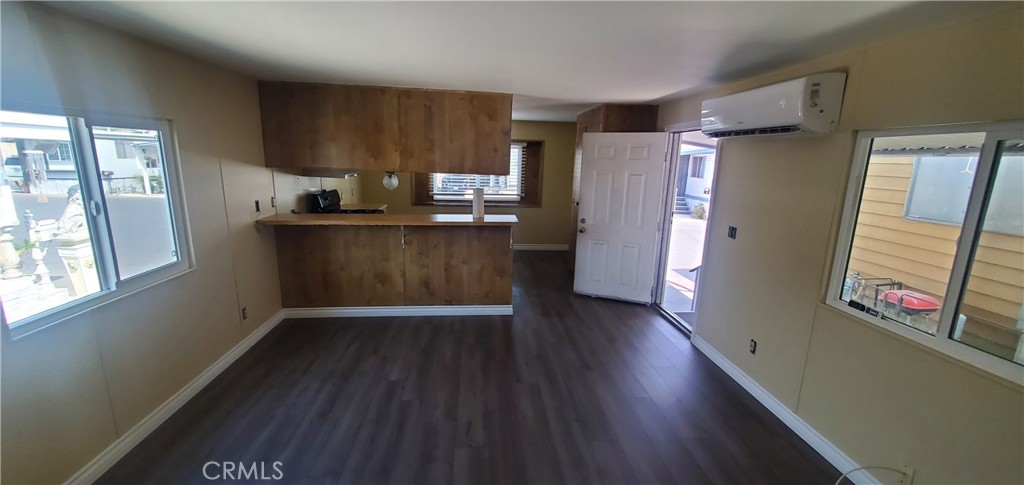 9097 Rosecrans Avenue 3