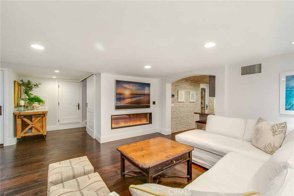 Lido Island (LIDO) - Residential