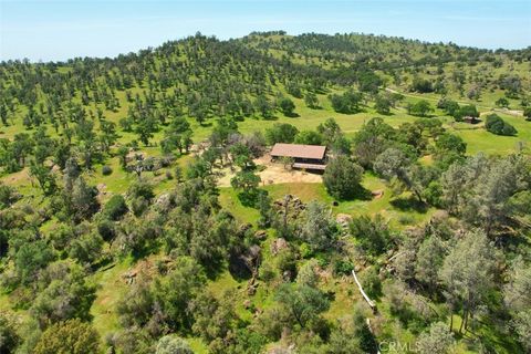 A home in Mariposa