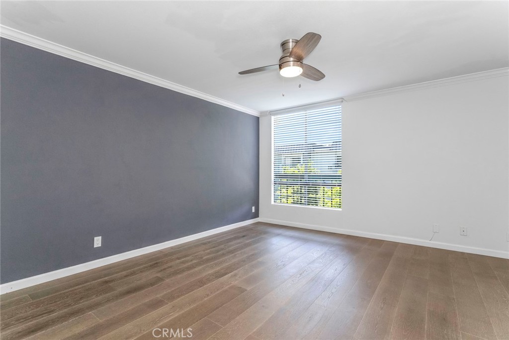 Photo 9 of 20 of 7320 Hawthorn Avenue 102 condo