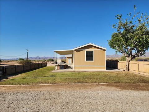 Photo of 36500 Hwy 95 #H2, Blythe, CA 92225 (MLS # OC24176785) Photo of 36500 Hwy 95 #H2, Blythe, CA 92225 (MLS # OC24176785)