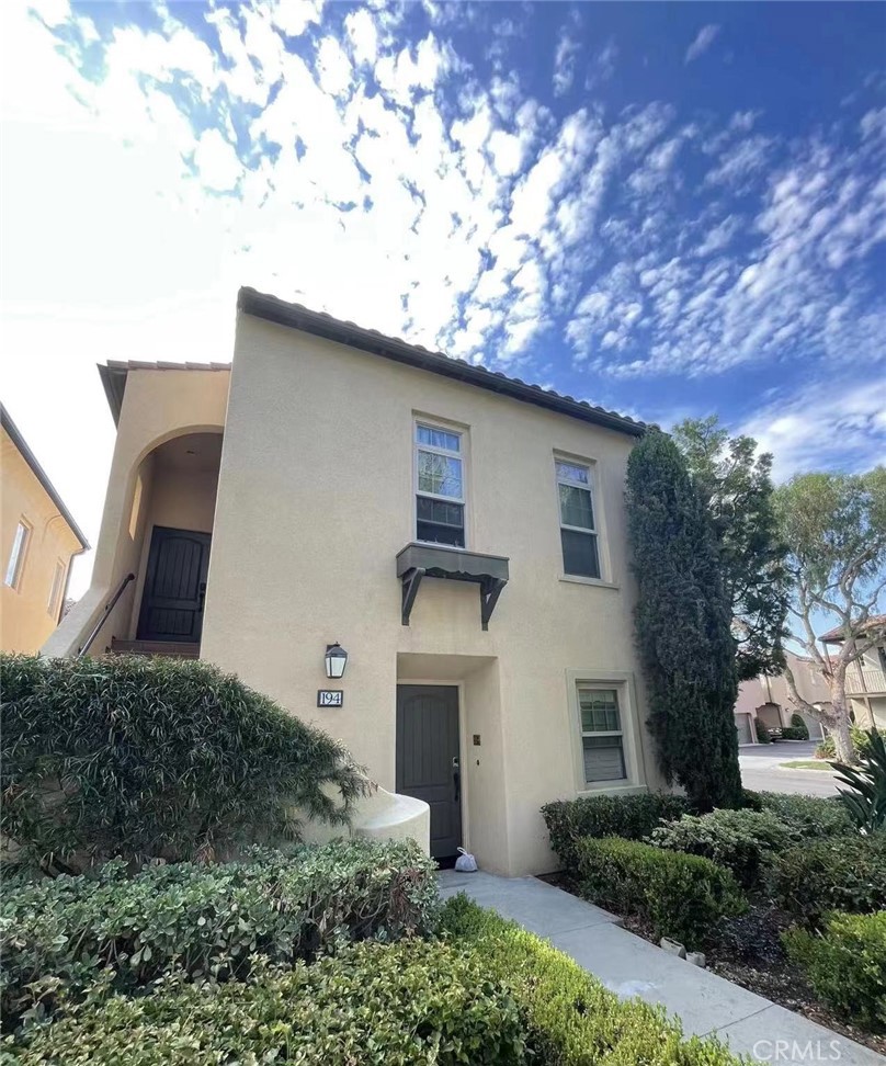 Four Quartets (FOUR) - Residential Lease