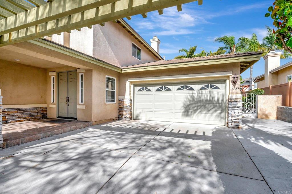 1141 PACIFICA AVE