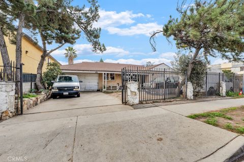 A home in North Hollywood