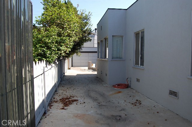 3316 3320 E Broadway