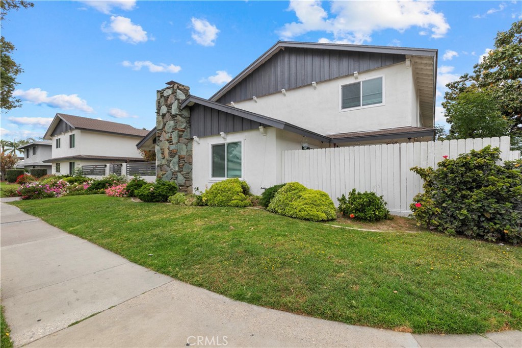3169 Quartz Lane