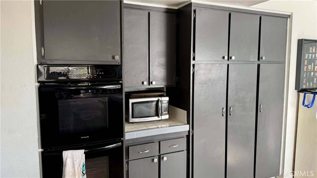 7002 Valentine Drive