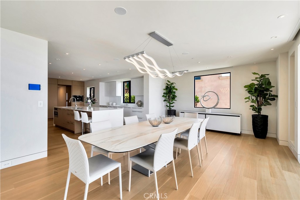 18 Lagunita Drive