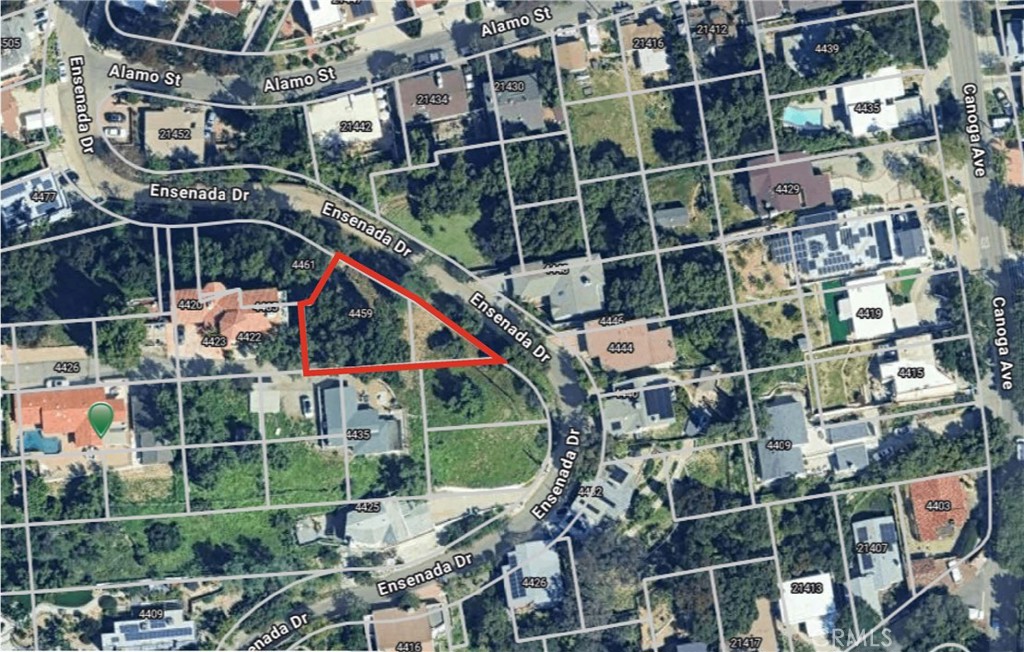 Two parcels totaling 6715 sq ft. Build two homes. One of the last chances to build your own home in the highly desired residential neighborhood. can build one large family estate or two smaller homes. Easy access to all the amenities of Ventura Blvd. Just a block away from Woodland Hills CC. Just in time for the excitement of the new LA Rams training facility in Warner Center. Survey is done. Some house drawings done.