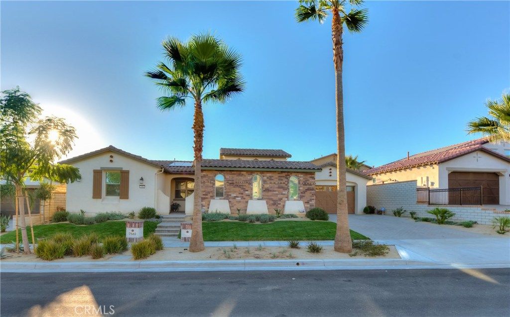 listing image 130724811177018116702