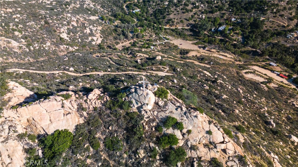 5589 Rainbow Creek Road